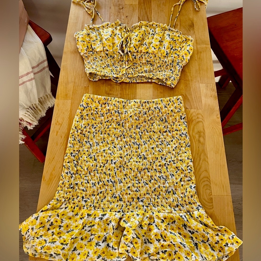 LOVESHACKFANCY 2-piece Set: Yellow Paisley Tie Strap Crop & Scrunch Mid Skirt